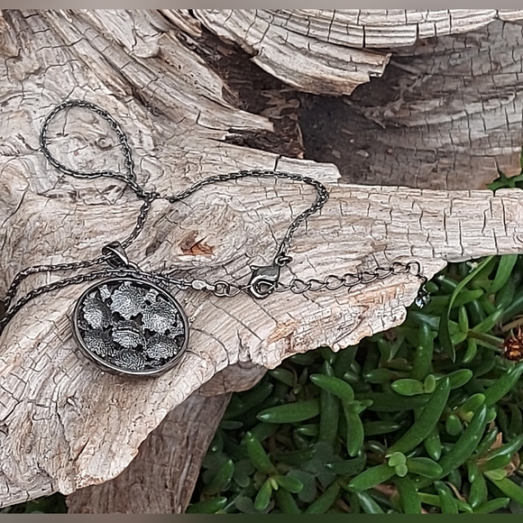 Butler Rhinestone Necklace - Picture 5 of 6